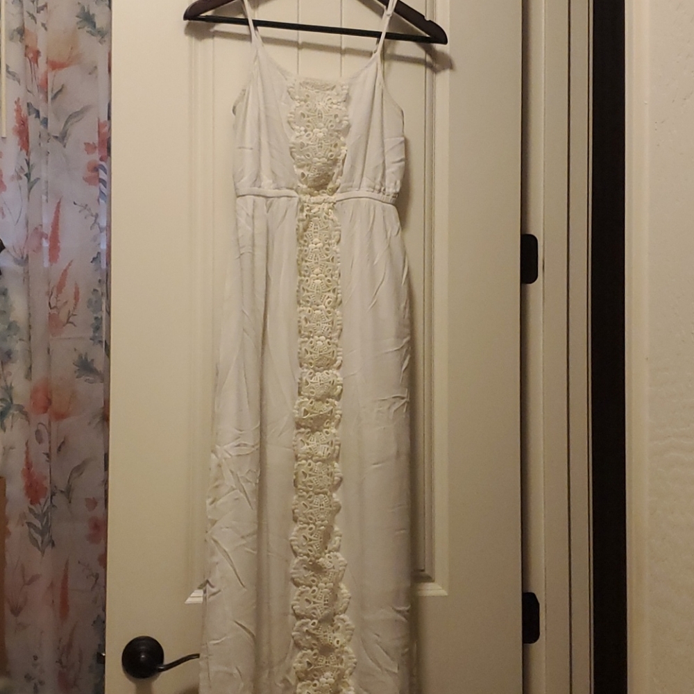 Mossimo Creamy White Medium Maxi Dress